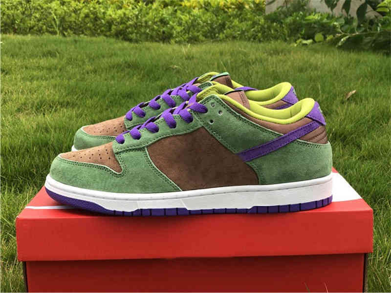 

Authentic Dunk SP Low Veneer Autumn Green Deep Purple Man Men Women Ugly Duckling Suede Skateboard Shoes Sneakers With
