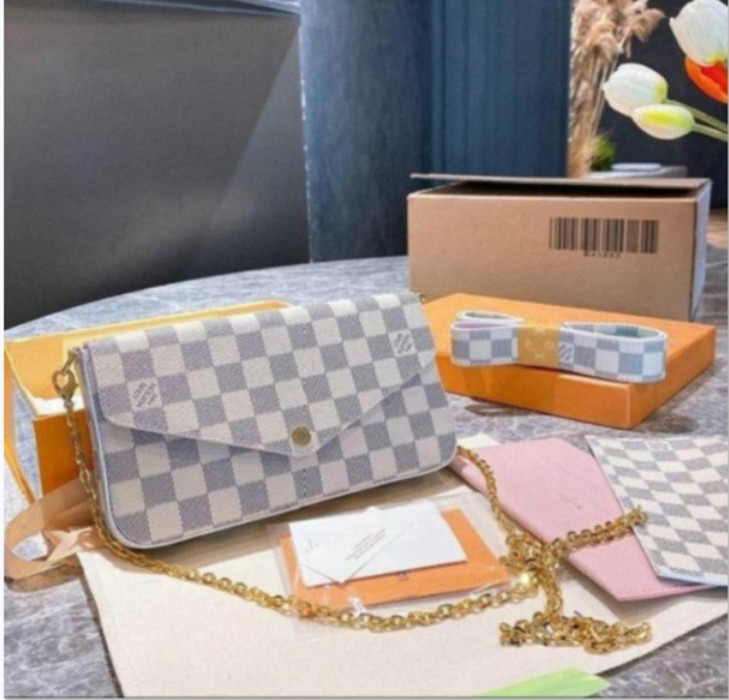 

LVLOUISVITTON bagVUTTON Famous Women Fashion Cover Lock Shoulder Crossbody Phone beach Bag sac Cosmetic Handbags Women Fashion Top Handle, White