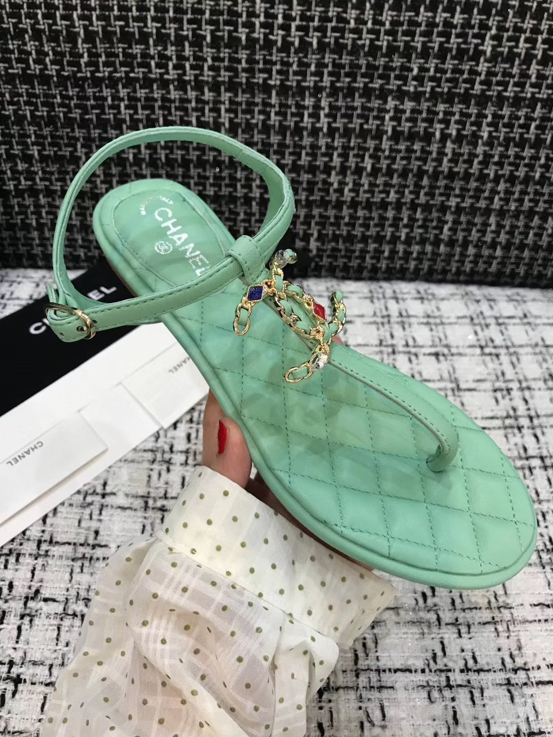 

2021 Paris Ladies Luxury Designer Sandals Shoes Fashion Summer Women's Beach Women's Beach Shoes Loafers Original Box Packaging 24, Style 3