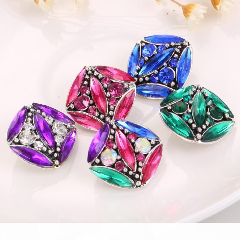 

12 pcs2017 hot mix 18 mm snap button charm quadrilateral rhinestone fashion charm jewelry, necklace, bracelet, ring as a best gift, Golden;silver