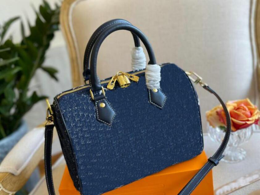 

25CM Designer Canvas Tote Handbag Luxury Squire Shoulder Bag Women Classic Shopping Leather Embossed Large Capacity Lady Boston bag