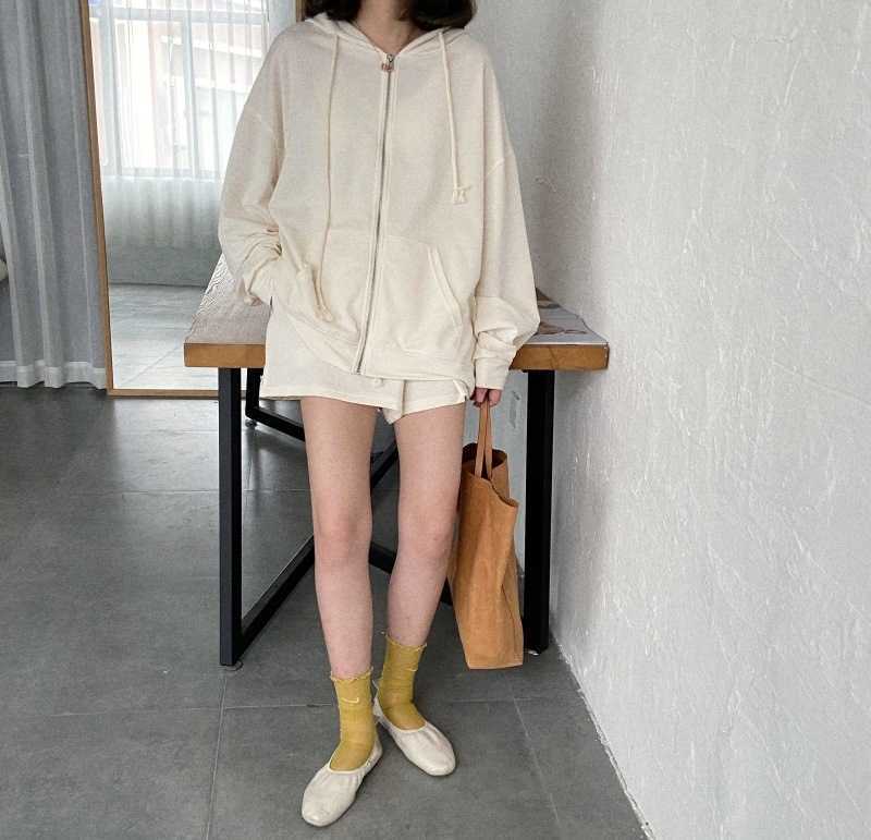 

Spring Autumn Women's Casual Sports Suit Thin Fur Loose Hooded Jacket + Wide-legged Shorts Two-piece Set Outfits 210607, Black