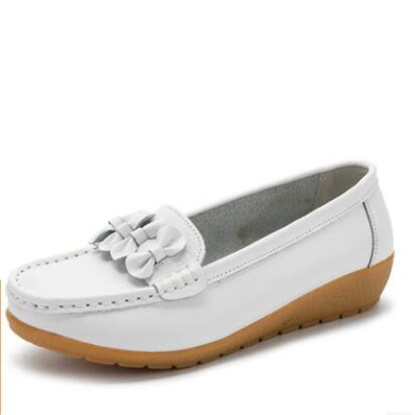 

Spring and autumn shallow mouth single shoes mid-heel leather dance shoe middle-aged women's bow-knot wedge mother large size soft sole Comfortable
