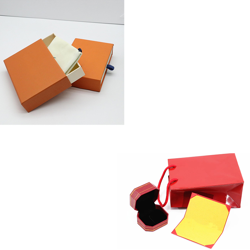 

Scarf, ring, gift box, change price link
