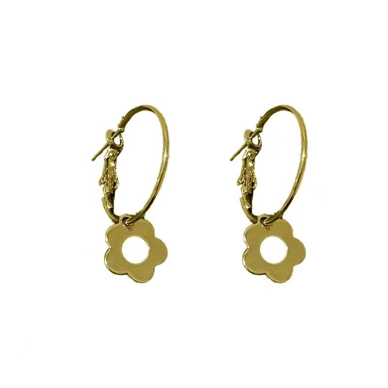 

Dangle & Chandelier Korean Trend Fashion Temperament Personality Flower Earring Exquisite Jewelry Simple And Versatile Niche Design Women, Silver