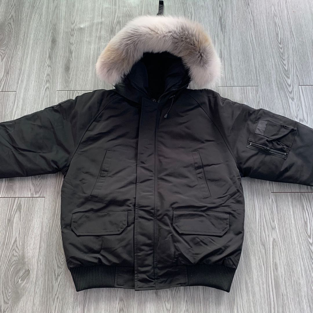 

(Free EU VAT) New French UK Men Winter Down Bomber Jacket Thicken Short White Wolf Fur Fluffy Hooded Zipper Coat Male Outdoor Classic Parkas Parker E0102 Size XS-2XL, Dustbag
