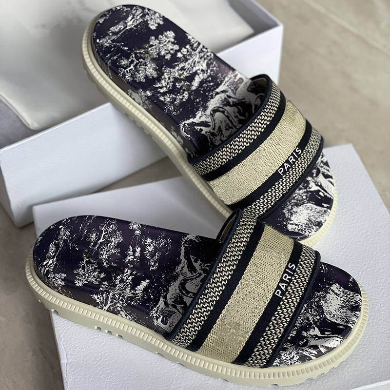 

2021 paris Embroidered Dway platform sandals womens Slippers ladies scuffs summer outdoor beach Floral striped causal flip flops flat Slide designer women shoes, Sock