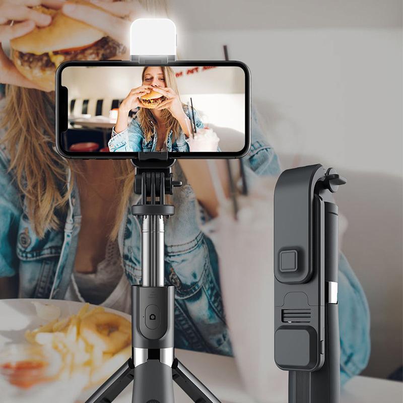 

Selfie Monopods Q02s Bluetooth Tripod Stick Foldable Mini 1045mm With Fill Light
