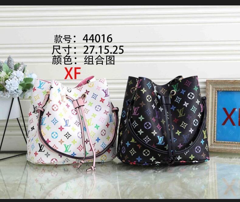 

1-32 High quality women messenger Crossbody Bags luxury designer Handbag Fashion leather shoulder Bucket bag lady wallet GGLVLouisbags YSLVUTTON