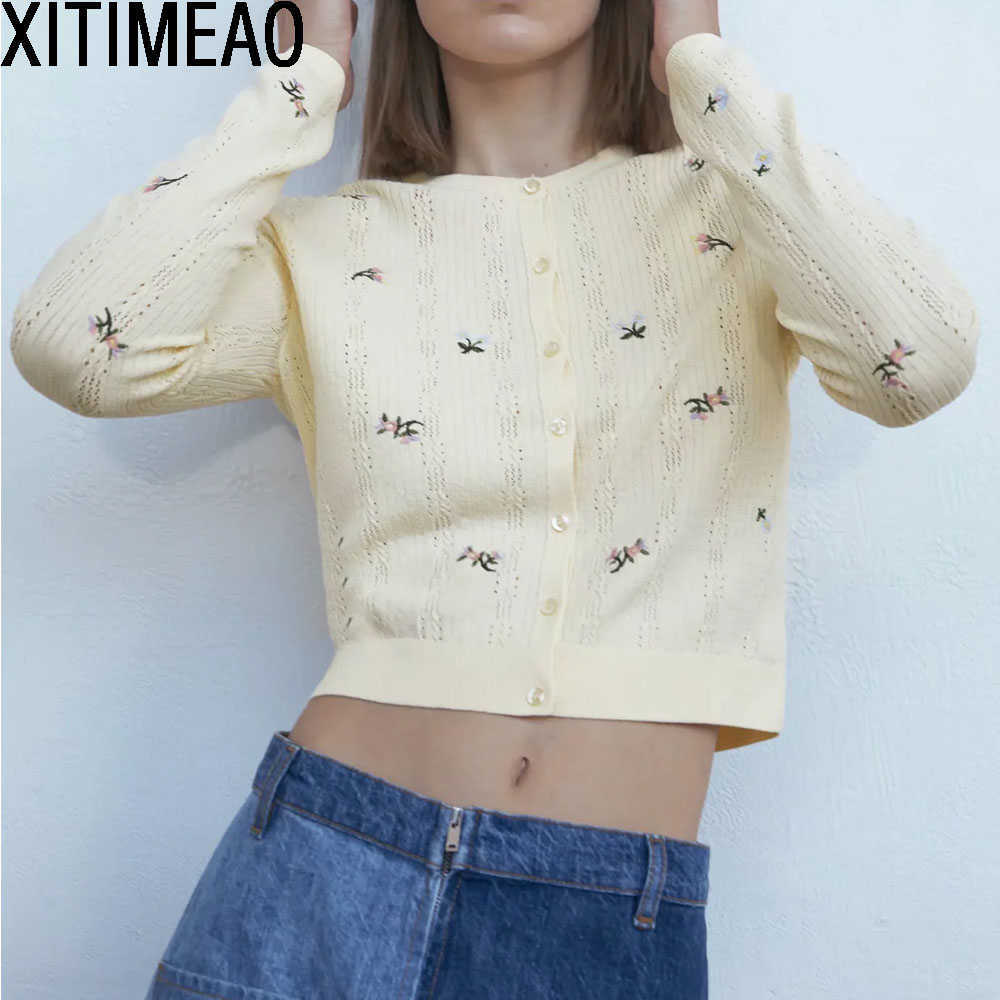 

ZA Women Fashion Floral Embroidery Cropped Cardigan Sweater Vintage Long Sleeve Button-up Female Outerwear Chic Tops 210604, As picture