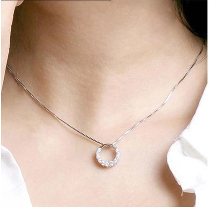

Chains 2022 S Women Accessories Necklace Fashion Short Zircon Micro Inlaid Circle Pendant Clavicle Chain Holiday Gift, Silver