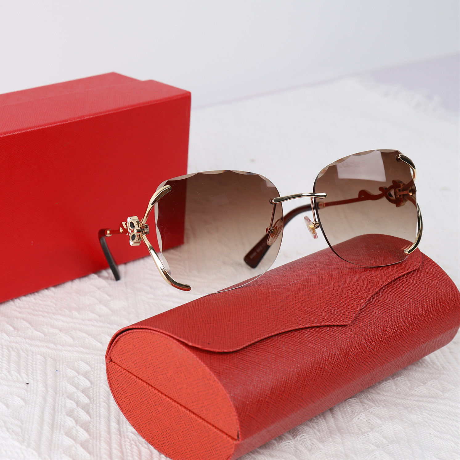 

Women Designer Sunglasses Luxury Sun Glasses Fashion Brand Man Glass Driving Adumbral High Quality with Box