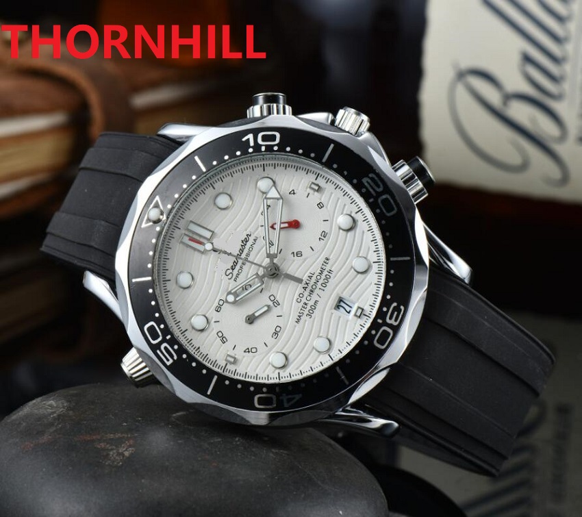 

Omeg-Seamaste Brand Top quality Men Watch 42mm Full Function Stopwatch Black Blue Grey Rubber clock Luxury Quartz President Day Date Watches bright orologio di lusso, As pic