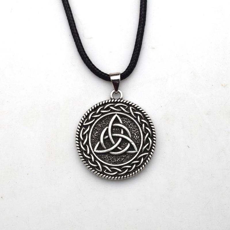 

Pendant Necklaces Scottish Irish Triangle Knot Necklace Wiccan Witch Jewelry