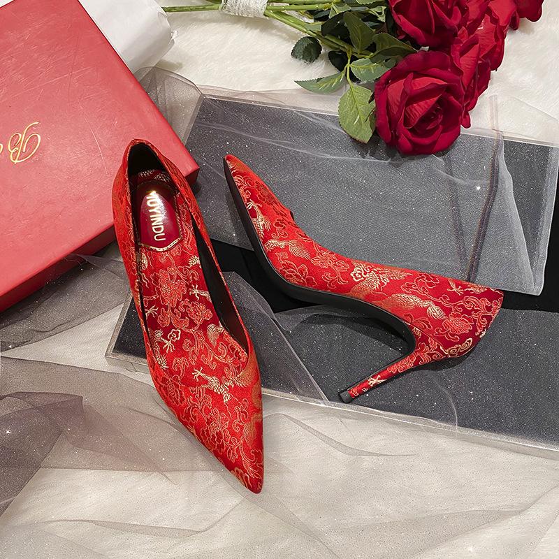 

Shallow Mouth Slip On Casual Heels African Woman Shoe 2021 Lace-Up Pointed Pumps Sweet Slip-On Comfortable Burgundy Bridal Lates Dress Shoes, Black