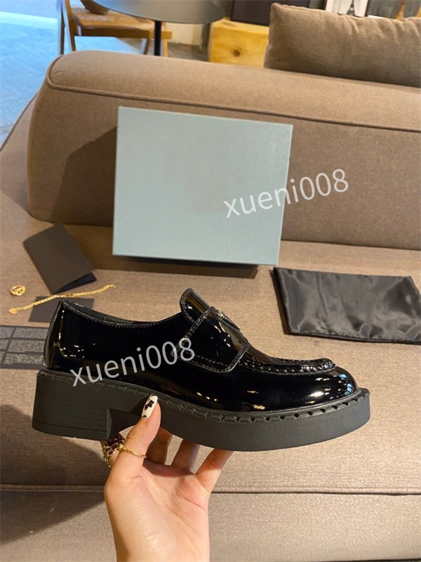 

Designer Print Canvas Man Women Casual shoes Fashion B23 High-top Low-top Lace Up White Grey Mens Sneaker Womens Design Bee Classic zh211011