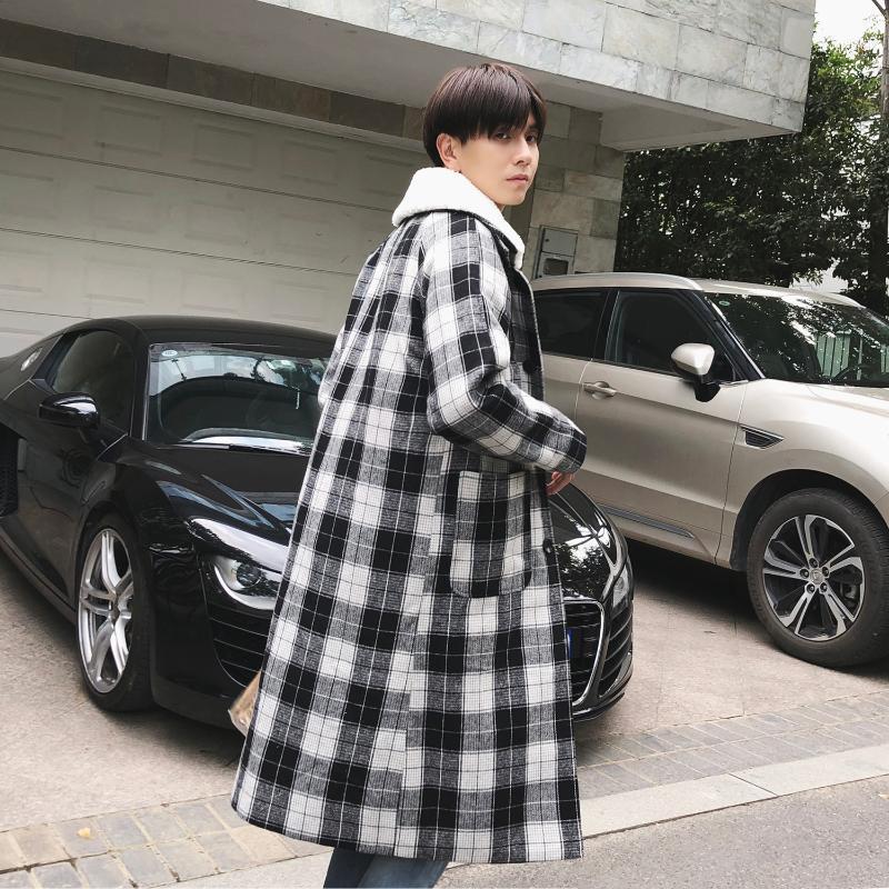 

Vintage Plaid Long Coats For Mens Slim Fit Overcoats Winter Warm White Fur Collar Trench Jackets Elegant Check Padded1, Black