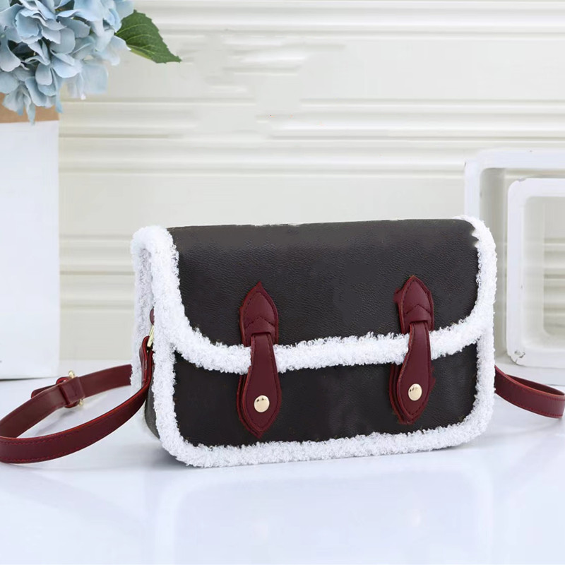 

Women Handbag Shoulder Designers Bags Totes Purses Wallet Luxury Flap Geometric Letter Plain Handheld Plush Zipper Fashion Crossbody Square Evening Messenger Bag, Clear