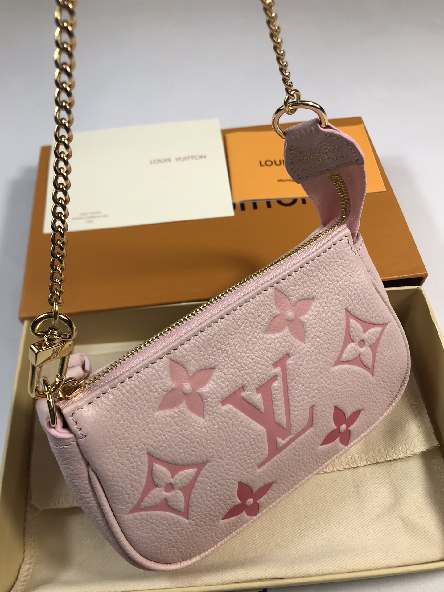 

Women Luxurys Designers Bags Shoulder Bag Mini Handbags Pochette Accessories Crossbody Wallet Womens Purses Card Holder Messenger Purse Handbag Lady Backpack, Box
