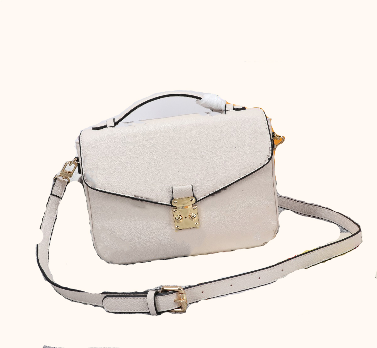 

High Quality Fashion Luxurys Shoulder Bag Onthego Medium Tote Women Designers Handbags By The Pool Monograms embossing Messenger Designer bags 5773, White