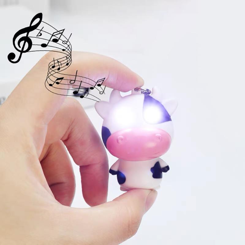 

Keychains Cute LED Cow Cattle Keychain With Sound Mini Fun Toys Kids Animal Keyring Key Chain Ring Bag Backpack Children Gift