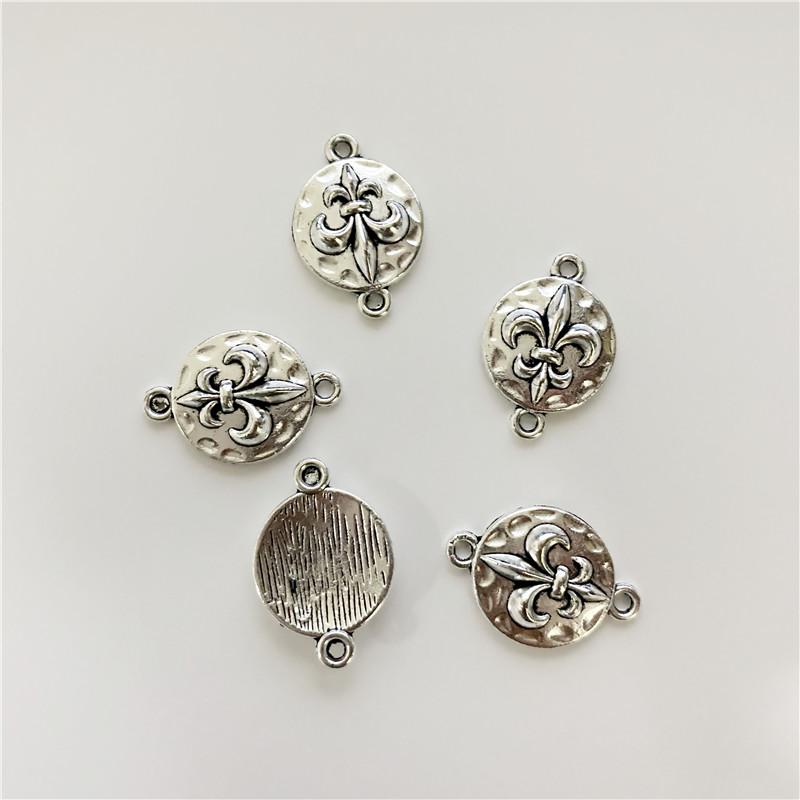 

Charms 30pcs Tiny Fleur De Lis Connector Jewelry DIY Necklace Bracelet Key Chain Aesthetic Accessories Making Supplies, Bronze;silver