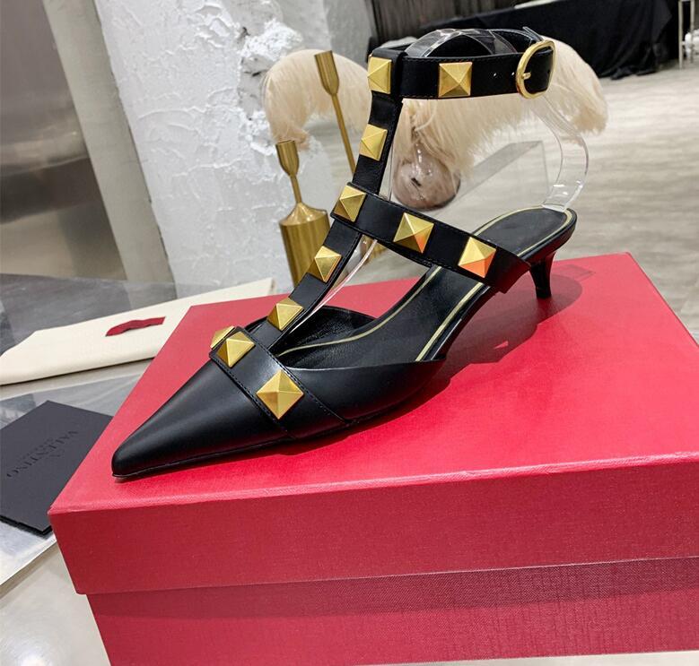 

Designer Brand V Women 3.5cm High Heels Pointed Toe Flat Sandals With Rivets Genuine Leather Lady Wedding Shoes Dust Bags Dress, Black