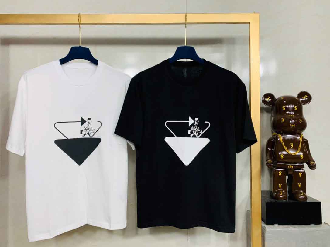 

2021ss spring and summer new high grade cotton printing short sleeve round neck panel T-Shirt Size: m-l-xl-xxl-xxxl Color: black white 6cx7c