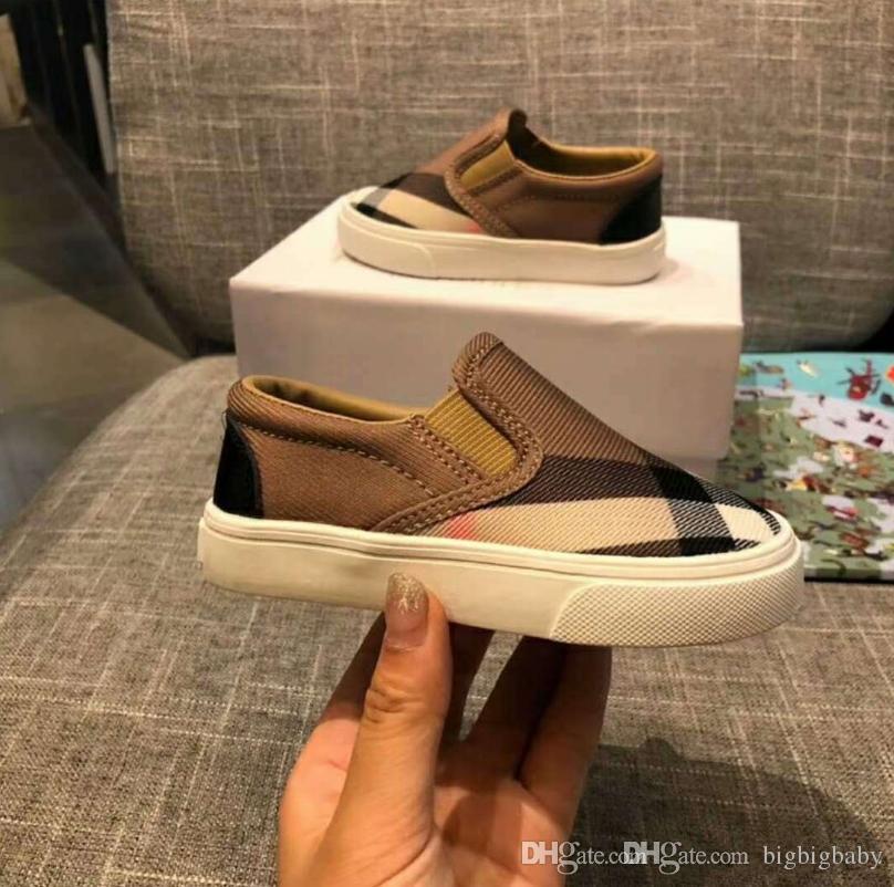

Children's shoes 2021 spring and summer new one foot children's shoes casual classic plaid boys and girls wild canvas shoes, Black;red