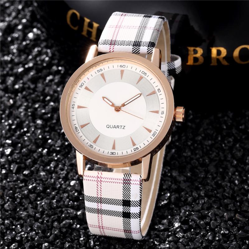 

Wristwatches Relogio Fashion Watch Women Lady For Woman Casual Quartz Leather Band Analog Clock Montres Femmes Luxury Wristwatch, White