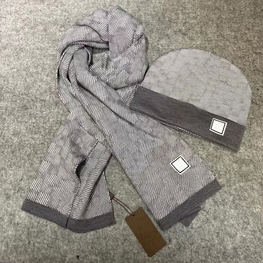 

Wholesale Classic Brand Designer Silk Scarves Scarf Man Women Long Neck Winter Wool Scarfs Design Cashmere Scarve Male Warm Plaid Cotton Shawl Wraps Foulard