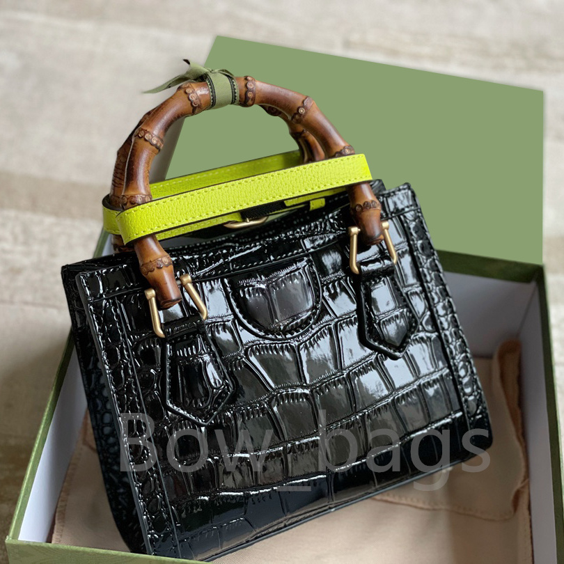 

New Luxury Designers Lady Bamboo shoulder bag belt Slub cowhide Totes Letter Purses Zipper Cover Fashion Quilting Clutch Bags Handbags Crocodile skin tote, Style 0