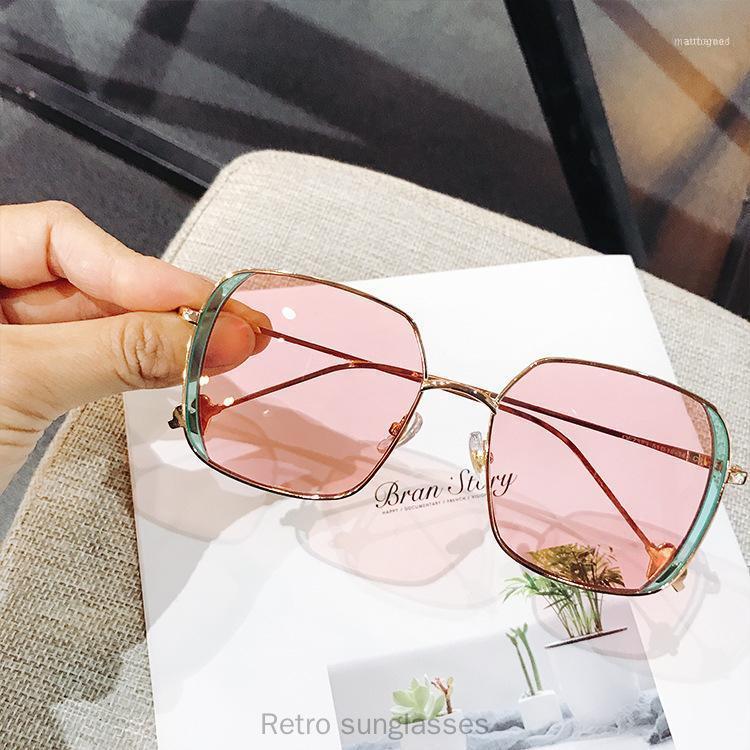 

Sunglasses Retro Square Shades For Women Classic Brand Black Glasses Elegant Metal Frame Oversize Men FML1