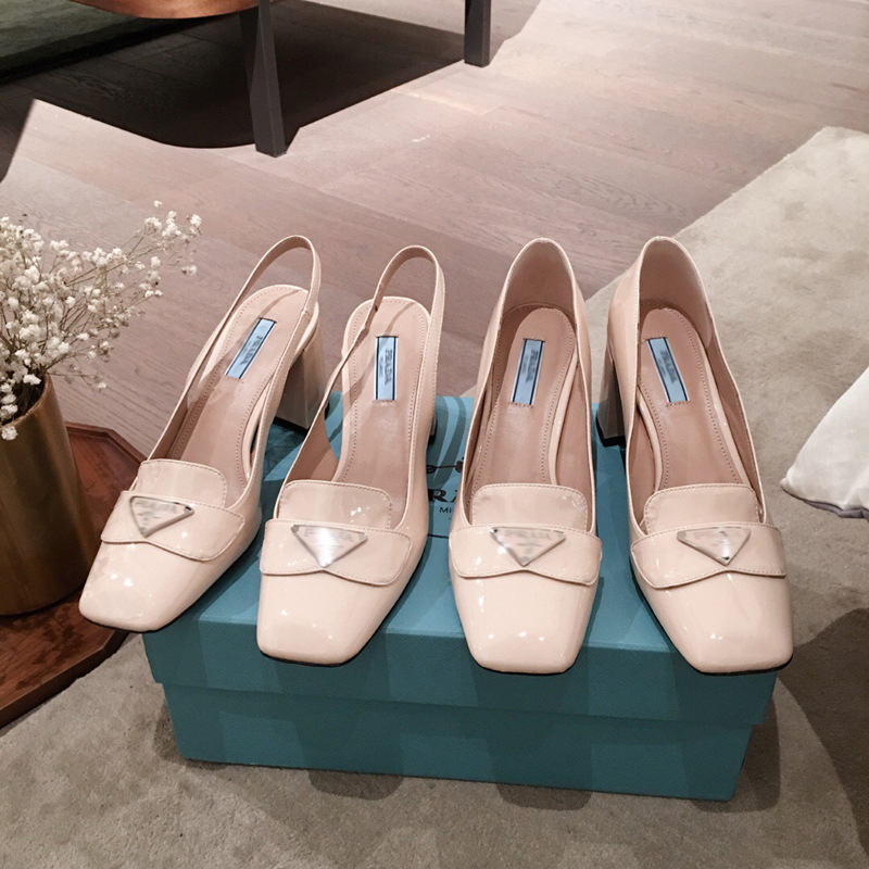 

2021 Good Quality Fashion Women Luxurys Designers Shoes Designer Sandals Womens Luxury High Heels Sandal Dress Shoess With Box Size 35-41 -G332, Beige