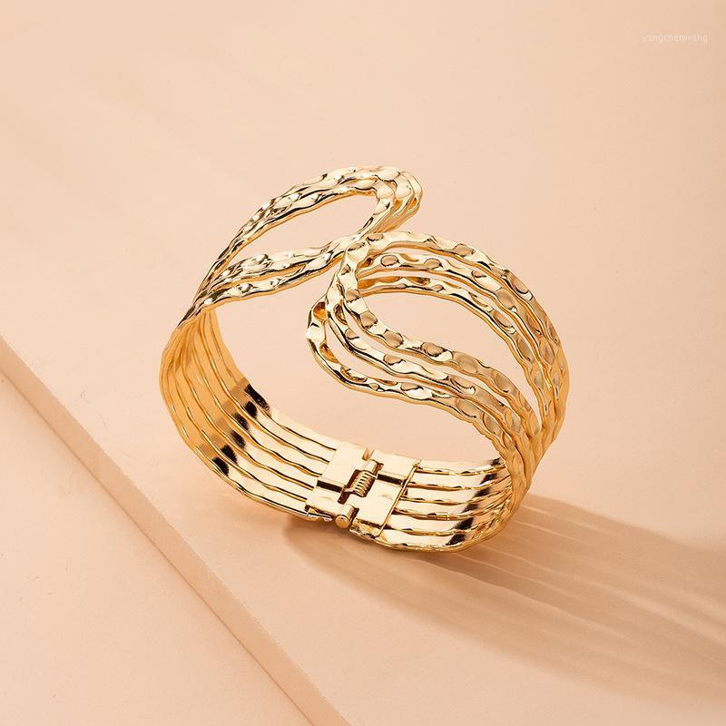 

Fashion Creative Punk Style Alloy Bracelet For Women Simple Trend Exaggerated Irregular Geometric Round Wholesale Bangle