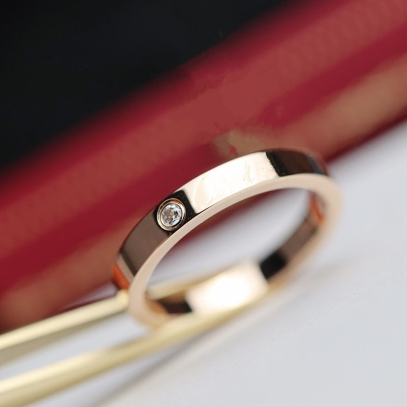 

Gold Silver Titanium Steel Classic Ring men women Screw Pattern Letter C Home sign Luxury Diamond Fashion Designer Gift Wedding Anniversary Jewelry Not Fade