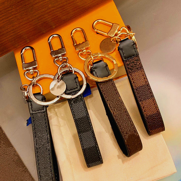 

2021 High Quality Keychain Classic Exquisite Luxury Designer Car Keyring Zinc Alloy Letter Unisex Lanyard Gold Black Metal Small keychains