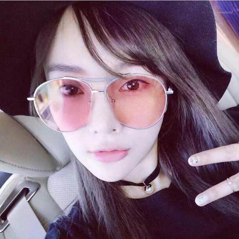 

Sunglasses Cool Fashion Pilot Women Men Trendy Brand Design Flat Retro Eyewear UV400 Feminino