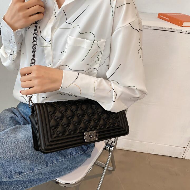 

Factory wholesale women fashions shoulder bags simple atmospheric plaid chain bag street fashion leather handbags summer personalized buckle womens handbag