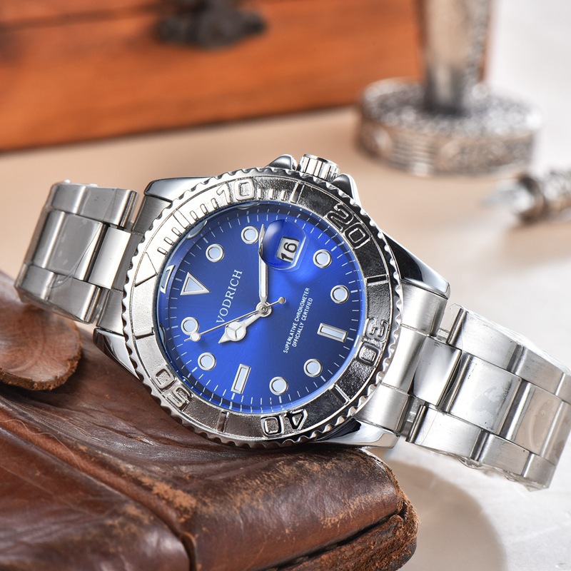 

2021 men's water ghost watch yacht alloy sports celebrities calendar life waterproof quartz watch., 123