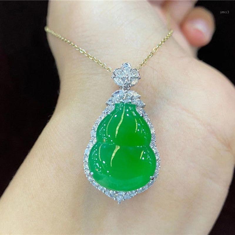 

Chains Silver Diamond Natural Green Chalcedony Gourd Necklace Pendant Classical Exquisite Luxury Jewelry For Loved Ones Gifts