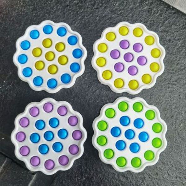

Decompression Toys Push its Pops Fidget 12*12*1.5CM Size Multicolor Round shape Popper Bubble Fingertip Sensory Toy for Children Gifts