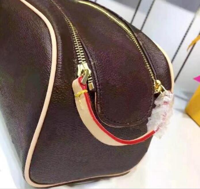 

High quality toilet bag designer women wash bag large capacity cosmetic bags makeup toiletry bag Pouch makeup toiletry bags, Black