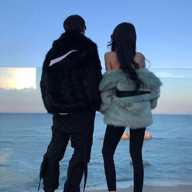 

Ziqi, Zhang Deng Yixing, star of the same ambush, fur mink coat, fox coat, men and women, Black;brown