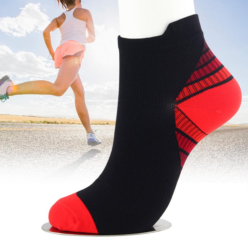 

Sports Socks Men Women Compression Sock Daily Arch Pain Athletic Moisture Wicking Running Cycling Ankle Length Breathable Short, Black