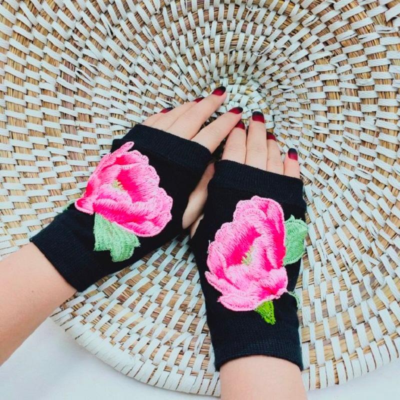 

Five Fingers Gloves Fashion Women's Autumn Handmade Embroidery Embroidered Flowers Mid Long Half Finger Warm Cotton Winter