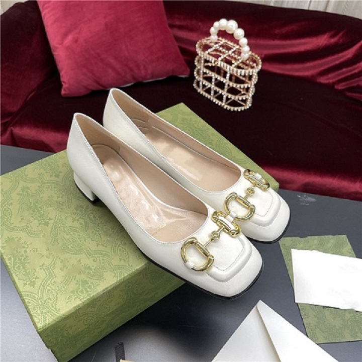 

2021 Summer Joker Casual Sandals Luxury Leather Classic Style Thick Square Head Size 35-40, Black