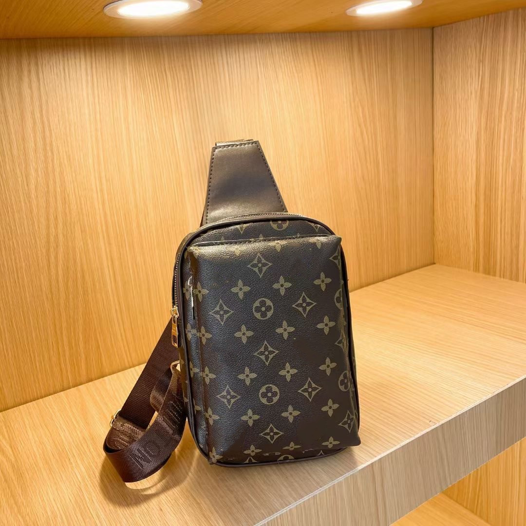 

LVLOUISVITTON BagVUTTON Mens Messenger Bag Heige Mens Shoulder Bag New Presbyopia Chest Bag Small Backpack, Red;black