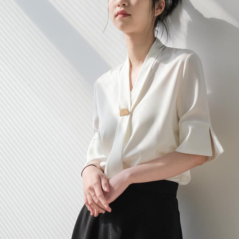 

Women' Blouses & Shirts Satin Elegant Blouse White Streamer Shirt Korean Slim 90s Female OL Office Formal For Women Loose Split Short Sleev
