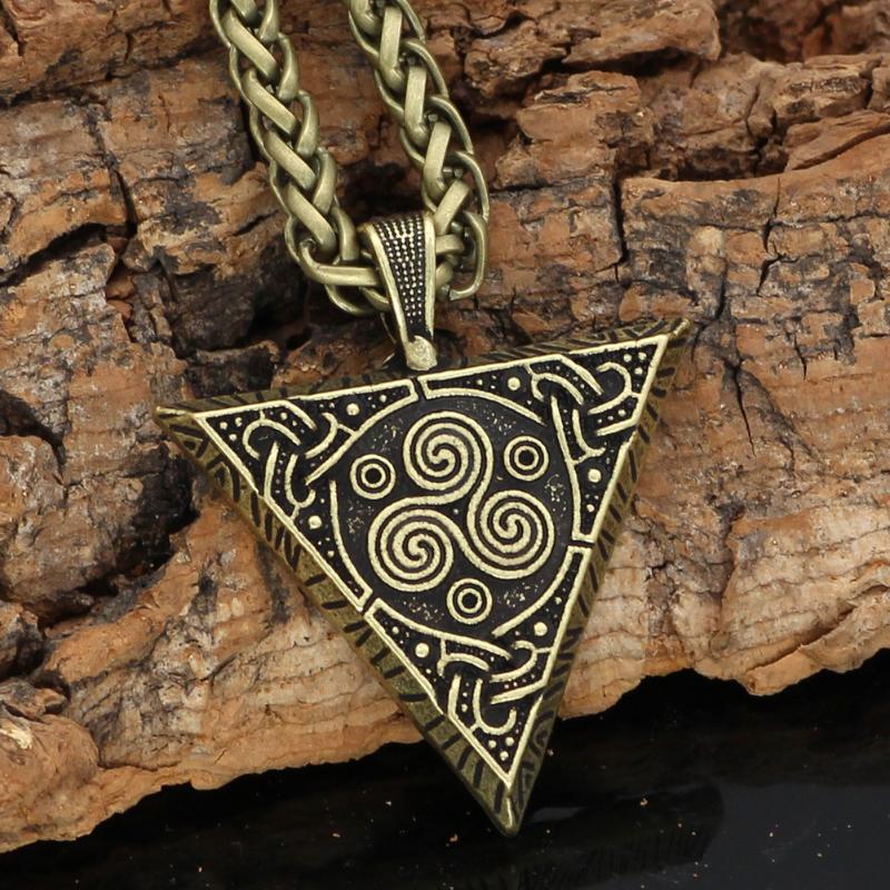 

Pendant Necklaces Viking Odin Rune Amulet Warrior Mount Men's Necklace Punk Hip Hop Personality And Women's Jewelry, Silver